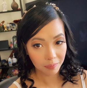 Meet your Posher, Elaine